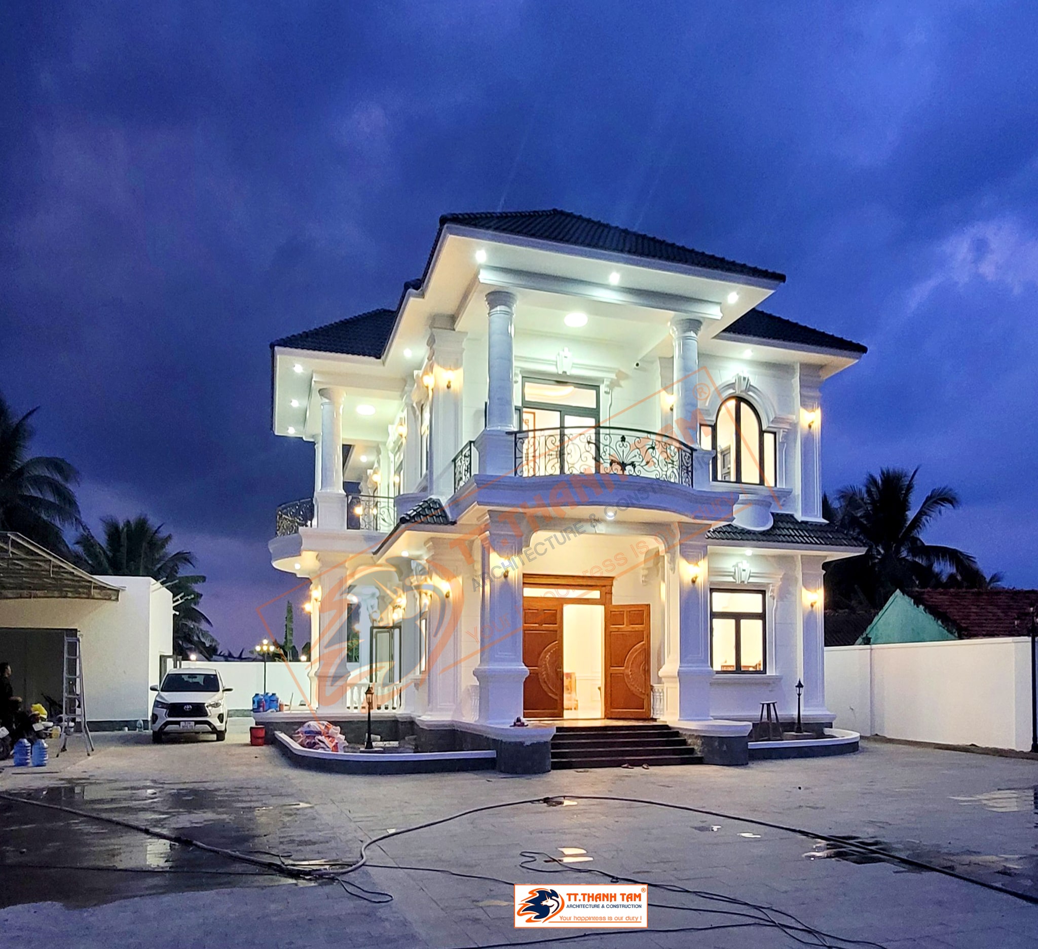 biệt thự 2 tầng tại Tiền Giang - công trình về đêm