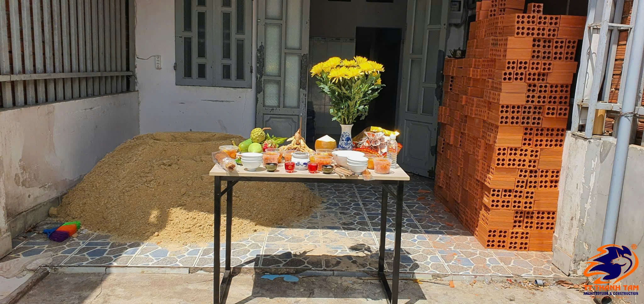 BIỆT THỰ MÁI NHẬT CÚNG ĐỘNG THỔ